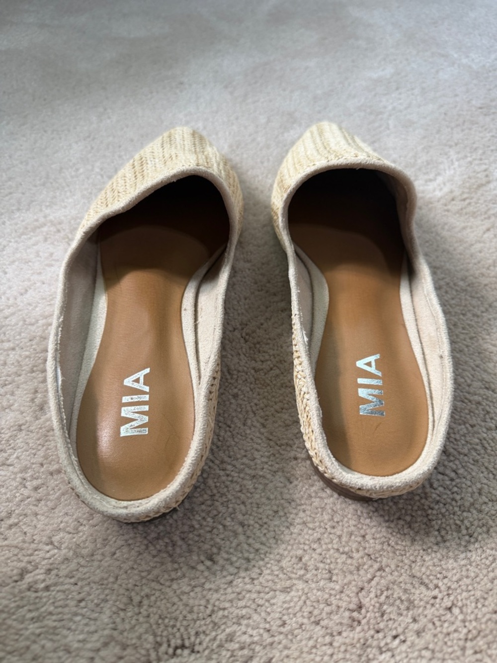 MIA Natural Raffia Pointed Mules - Picture 6 of 10